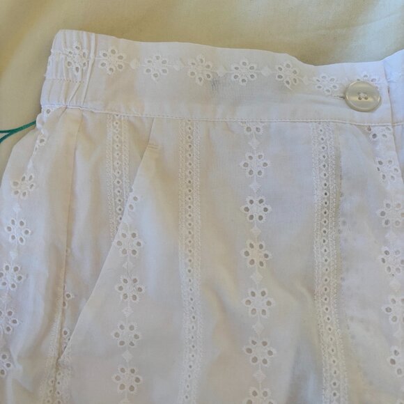 FRANK & OAK White Eyelet Shorts - Picture 4 of 9
